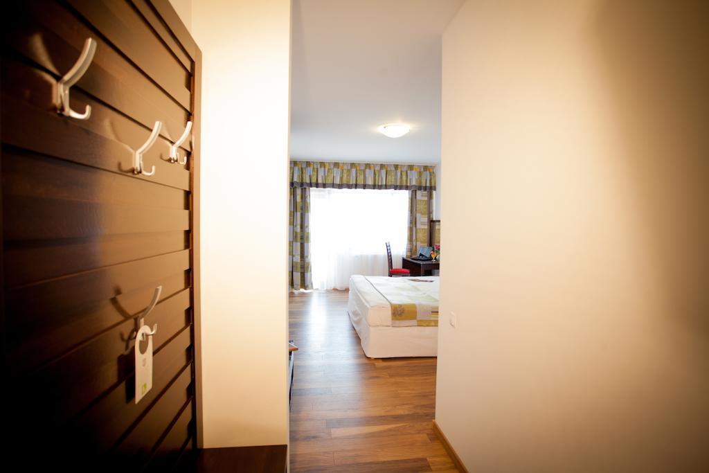 Roata Faget Inn Cluj-Napoca Extérieur photo